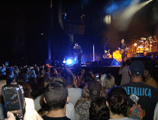 Image Creed_at_Nissan_August_2009_16.gif for directory Creed at Nissan August 2009